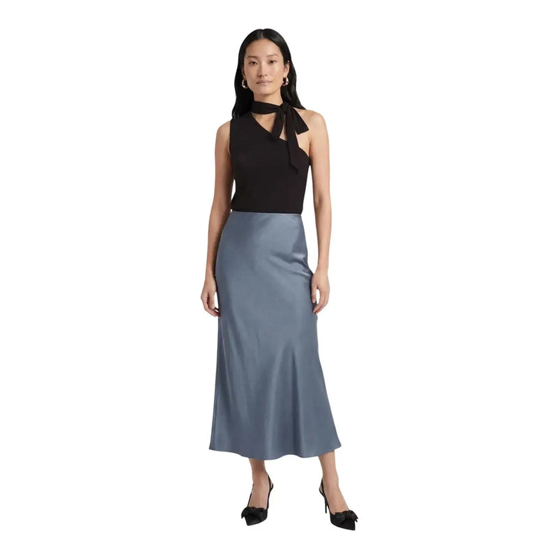 Écharpe marron asymétrique pour femme Jacqueline de Yong top associée à une jupe midi en lyocell bleu ardoise à l'élégante finition satinée