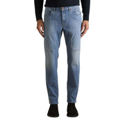 Jeckerson Jean homme bleu clair en denim de coton biologique, coupe droite et poches plaquées renforcées visibles à l'arrière