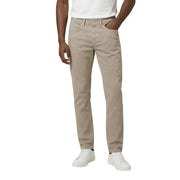 Pantalon chino beige slim fit avec surpiqûres discrètes, en piqué de coton mélangé. Jeckerson Pantalon homme JUPPA077