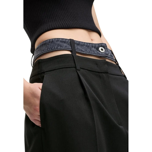 Ceinture en denim bleu foncé avec boucle en métal argenté karl lagerfeld Jean femme pantalon noir fermeture éclair bouton b1w10085