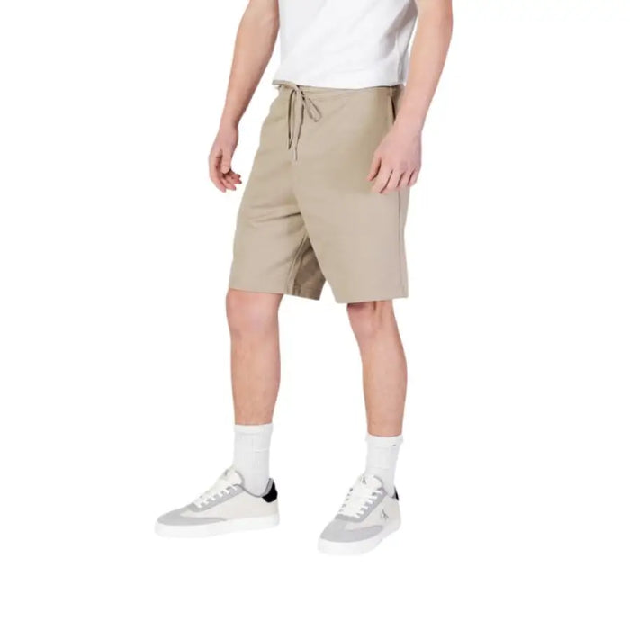 Replay Beige Mens Shorts with Laces and Pockets in khaki drawstring design