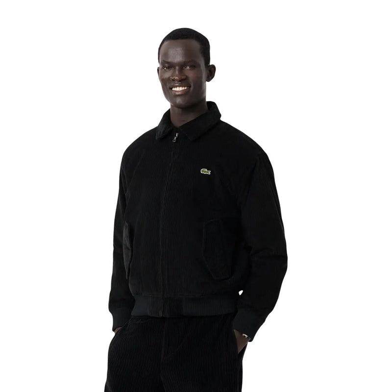 Blouson bomber Lacoste pour homme en velours côtelé noir avec logo crocodile vert sur la poitrine gauche, style blazer classique en coton