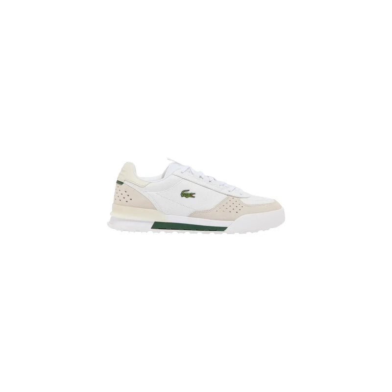 Baskets Lacoste pour homme en cuir blanc, modèle Slam Break, avec détails beiges perforés, logo crocodile vert et bande de semelle vert foncé.