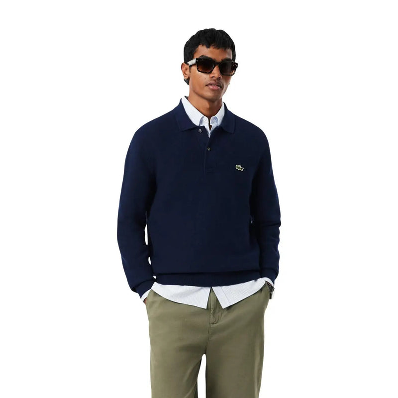 Pull Lacoste en laine bleu marine pour homme, orné du logo crocodile vert sur la poitrine gauche, vue de face
