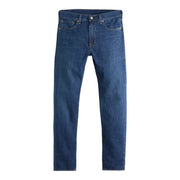 Jean Levi's pour homme en coton et lin bleu 28833-1539, en denim bleu foncé, avec une coupe classique à cinq poches et un délavage subtil aux cuisses.