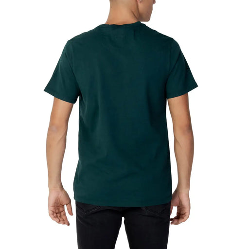 T-shirt Levi's pour homme en coton vert, manches courtes vert foncé et col rond.