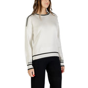 Off-white Liu Jo Pull en maille pour femme avec bordure noire, col rond, mélange viscose et soie, pour une tenue décontractée élégante.