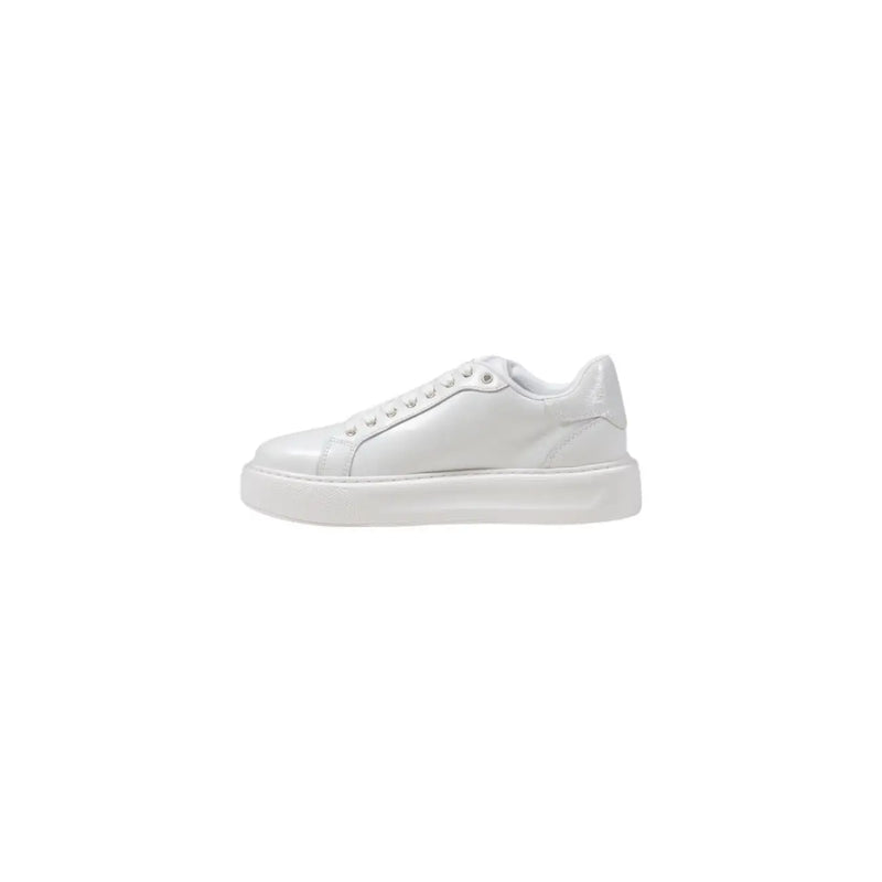Liu Jo women leather sneakers in white with low-top design and chunky sole for spring summer wear
