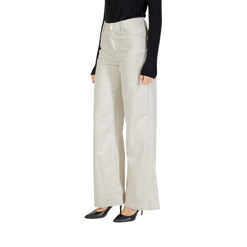 Pantalon en coton blanc pour femme Liu Jo, avec poches, taille haute, coupe large beige clair et tissu lisse.