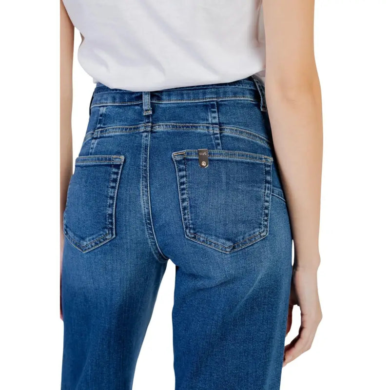 Blue denim liu jo womens cotton stretch jeans high waist back side with classic pockets and metallic brand tag