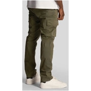 Lyle & Scott Pantalon cargo vert olive pour homme, avec de multiples poches et une coupe décontractée idéale pour une tenue casual.