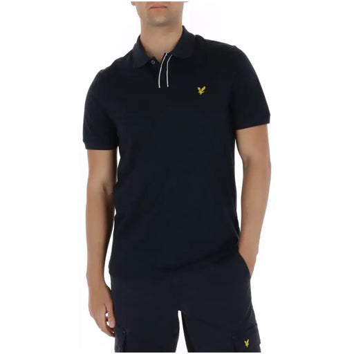 Polo bleu à manches courtes pour homme Lyle & Scott, en coton, avec logo oiseau jaune et liseré blanc au col.