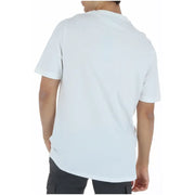 Lyle & Scott men’s white cotton t-shirt with short sleeves crew neck and front pockets for casual wear