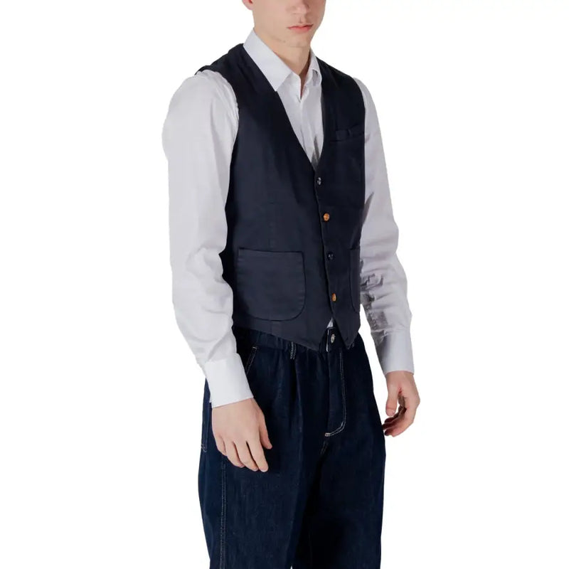 Men’s navy wool vest with dark navy color, brown wooden buttons, and two front pockets for stylish layering