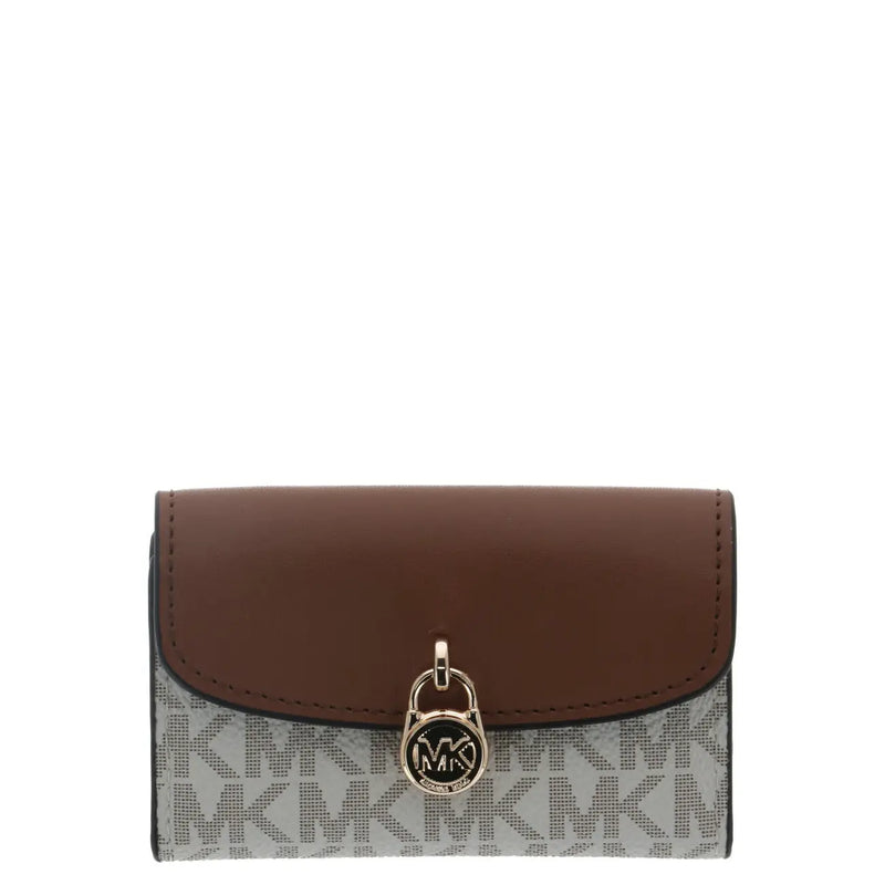 Portefeuille femme Michael Kors en cuir marron avec fermoir doré et poche à motif monogramme gris et blanc