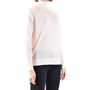 Pull à col roulé en laine blanche pour femme Michael Kors, orné d'un voile léger et de boutons dorés discrets.
