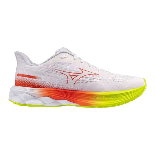 Baskets Mizuno pour homme, blanches, à lacets, style sportif, avec semelle dégradée orange fluo et jaune fluo.