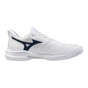 Baskets blanches Mizuno pour homme, chaussures de sport avec logo bleu marine et tige en tissu texturé pour une utilisation athlétique