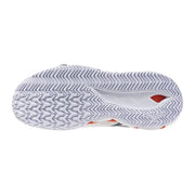 Baskets blanches Mizuno pour homme, avec tige en tissu sportif et semelle en caoutchouc blanc à motif en zigzag et détails orange.