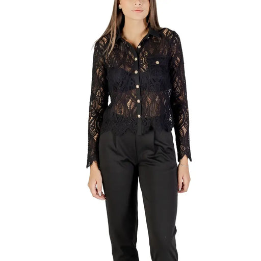 Women’s black long-sleeved lace button-up blouse with chest pockets from Morgan De Toi