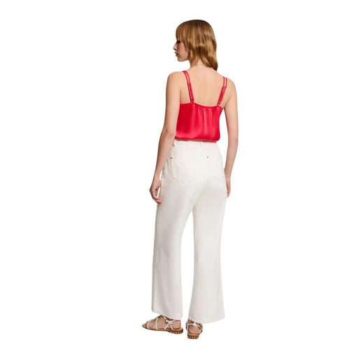 Un débardeur en satin corail éclatant avec de fines bretelles de Morgan De Toi bretelles en V pour femmes top Collection OLAFI 242