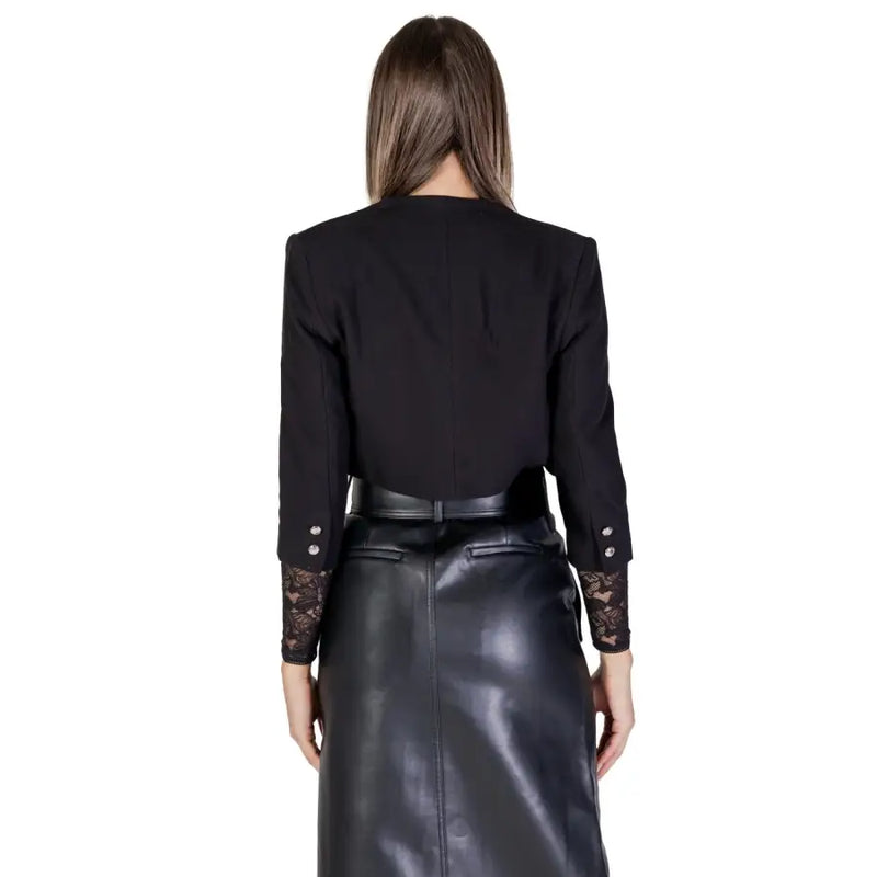 Morgan De Toi Gilet noir pour femme, style blazer, avec poignets en dentelle, boutons argentés et manches 3/4.