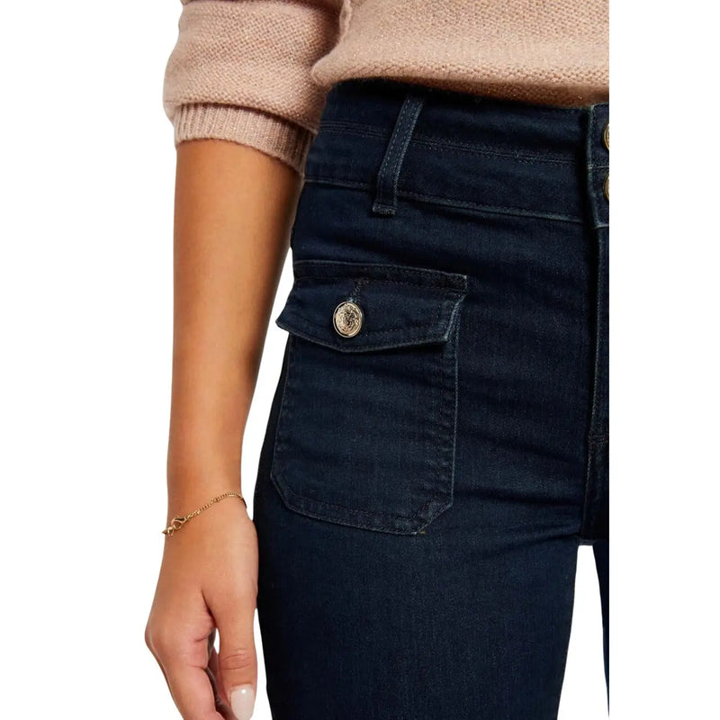 Jean Morgan pour femme, en denim bleu foncé taille haute, mélange de coton, avec un bouton doré sur la poche avant.