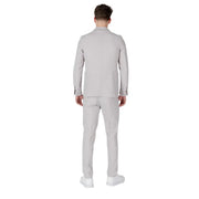 A sleek light gray mulish men slim fit suit made of polyester viscose blend with a modern tailored cut and subtle texture