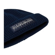 Napapijri Bonnet bleu marine côtelé pour homme avec étiquette noire et logo blanc (vue de face)