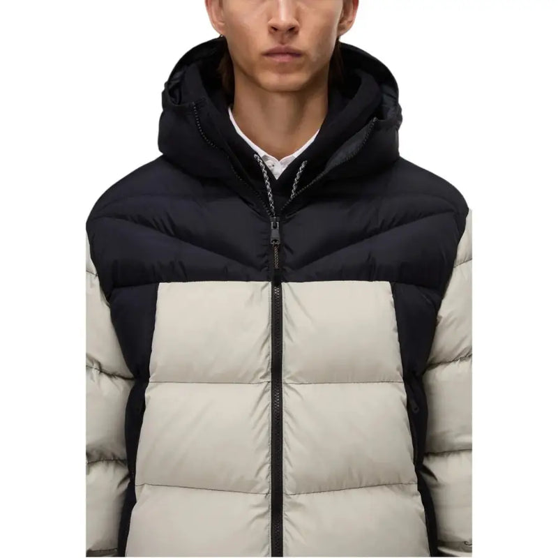 2023 men’s down jacket with hood, black and white color block design.