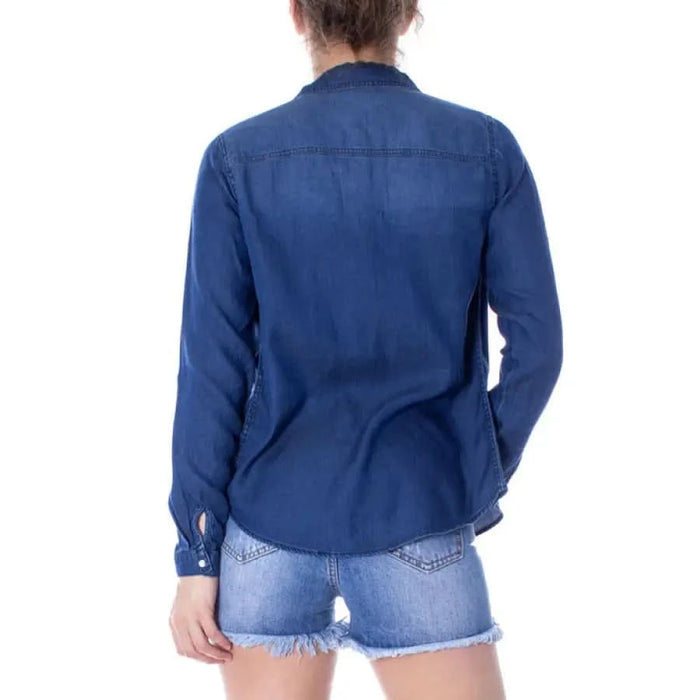 Navy blue long-sleeved button-up shirt showcased from the back for Vila Clothes