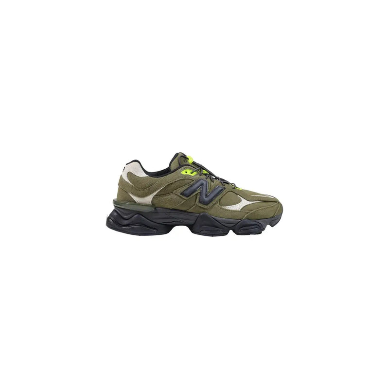 Vert olive new balance Baskets 560v3 en cuir suédé avec des accents noirs et jaune fluo pour hommes