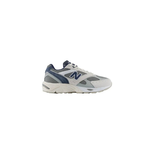New Balance Baskets pour hommes blanches et bleu marine avec empiècements en mesh et synthétiques pour un style décontracté