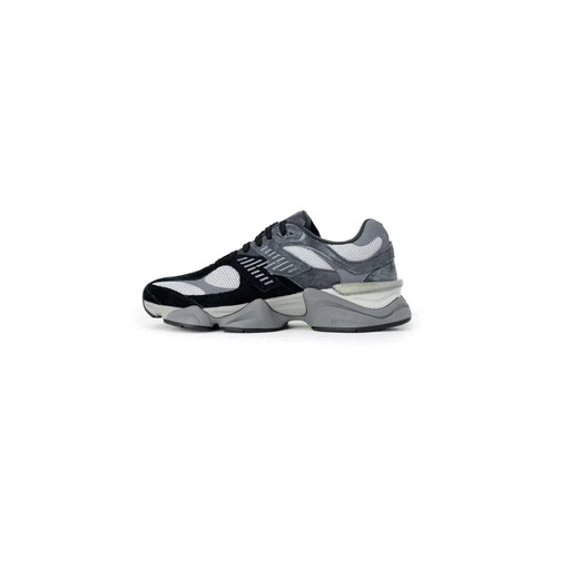 New Balance Baskets pour hommes à semelle en caoutchouc gris, tige noire et grise et semelle épaisse à plusieurs couches