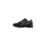 New balance Baskets pour homme, chaussures de course noires en matière synthétique avec logo argenté, pour une utilisation sportive.