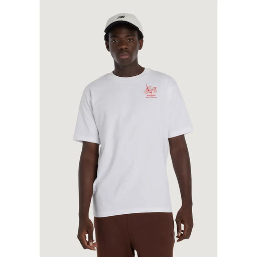New Balance men t-shirt in white cotton with a red embroidered logo on the left chest for casual wear