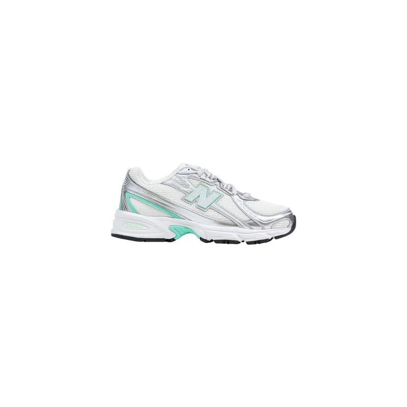 New balance women silver synthetic running shoe in white and silver with mint green accents for athletic use