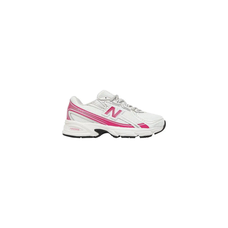 New balance women white synthetic sneakers with white and pink mesh upper and rubber sole for running use