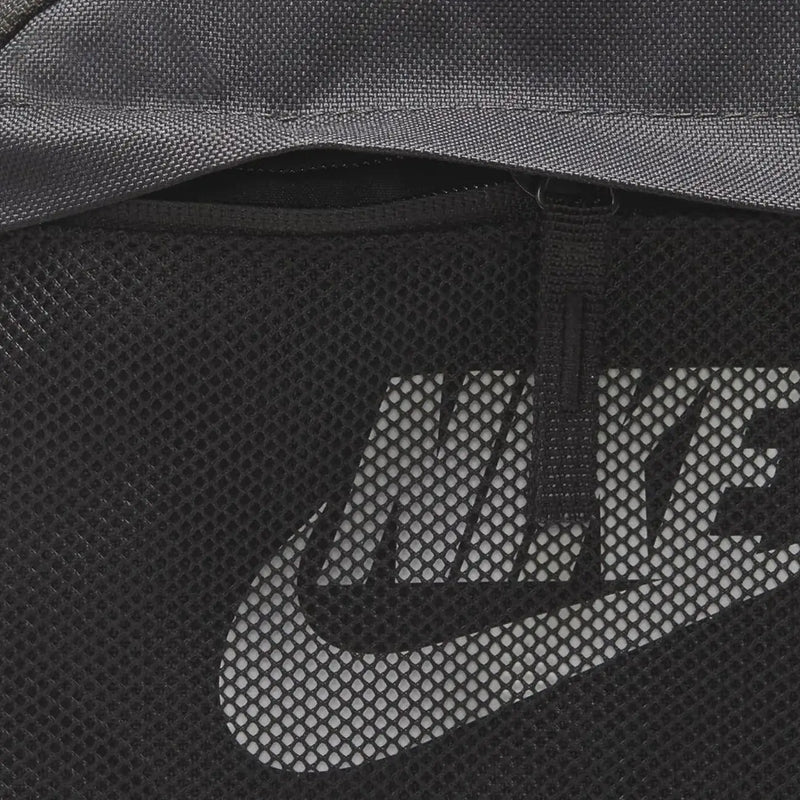 Nike Sac à dos pour homme en maille noire avec logo Swoosh gris, vue de face