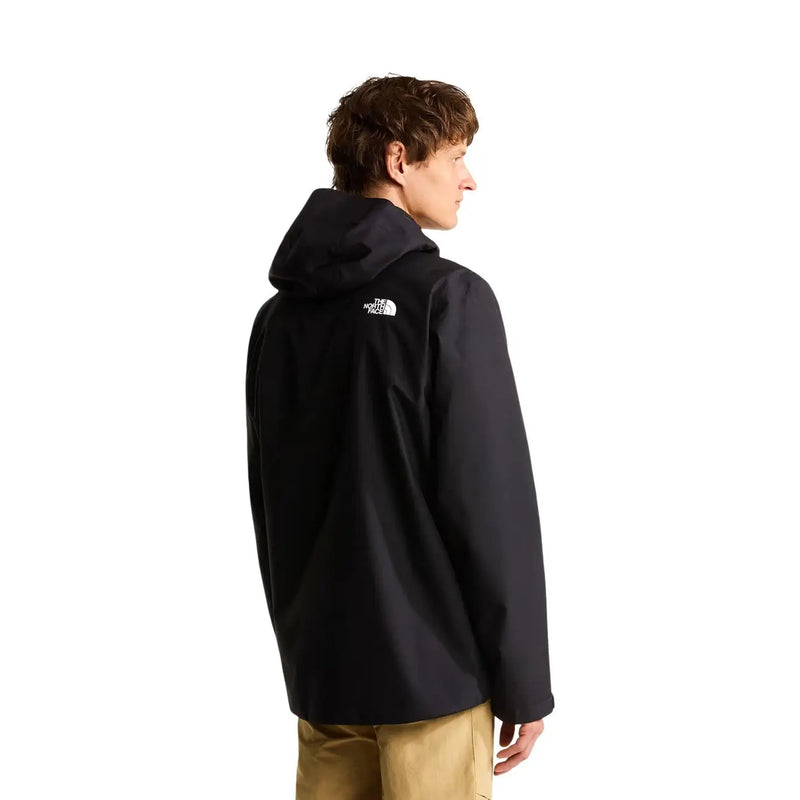 Veste The North Face Quest Tri pour homme, noire avec logo blanc sur l'épaule, vue de face