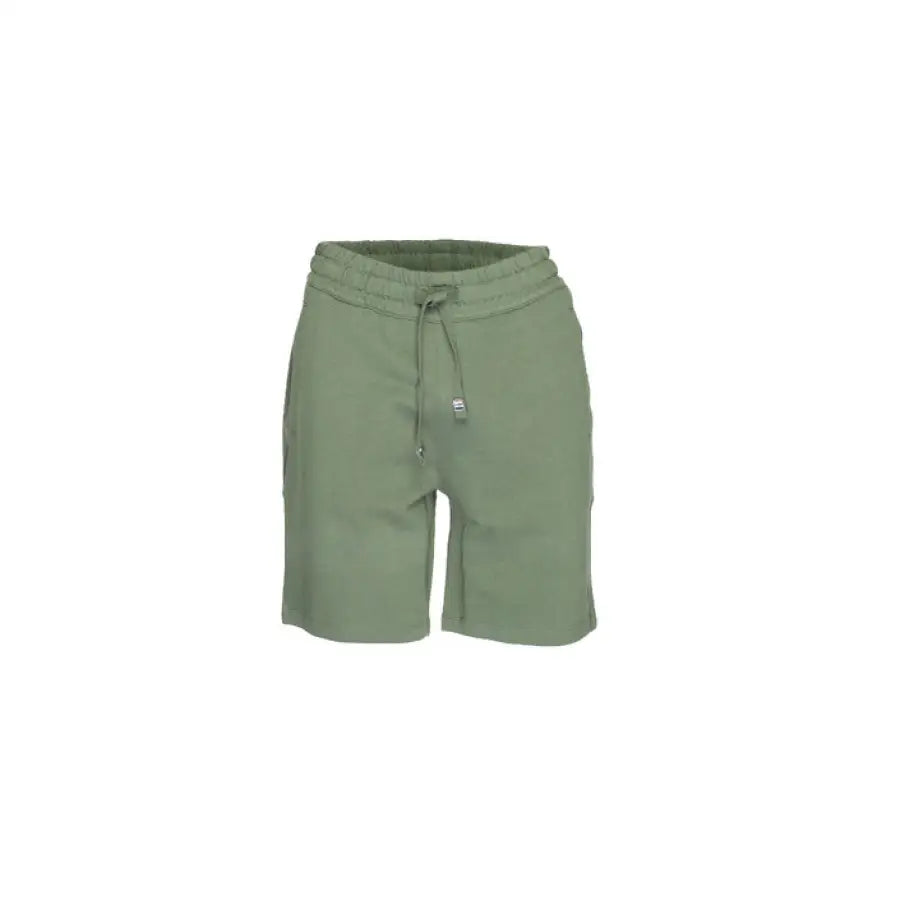 
                      
                        U.S. Polo Assn. men’s shorts for urban style clothing and city fashion
                      
                    