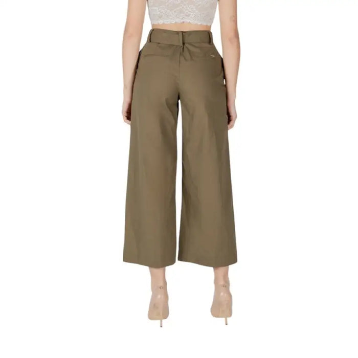 Olive Green Wide Leg Pants featuring stylish and comfortable culottes design