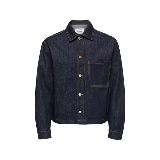 Only Veste en jean pour homme de la marque and Sons, en coton indigo foncé, avec boutons dorés et une poche poitrine unique.