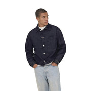 veste en denim de coton bleu foncé pour homme par Only Et fils avec col classique boutonné et poche poitrine unique
