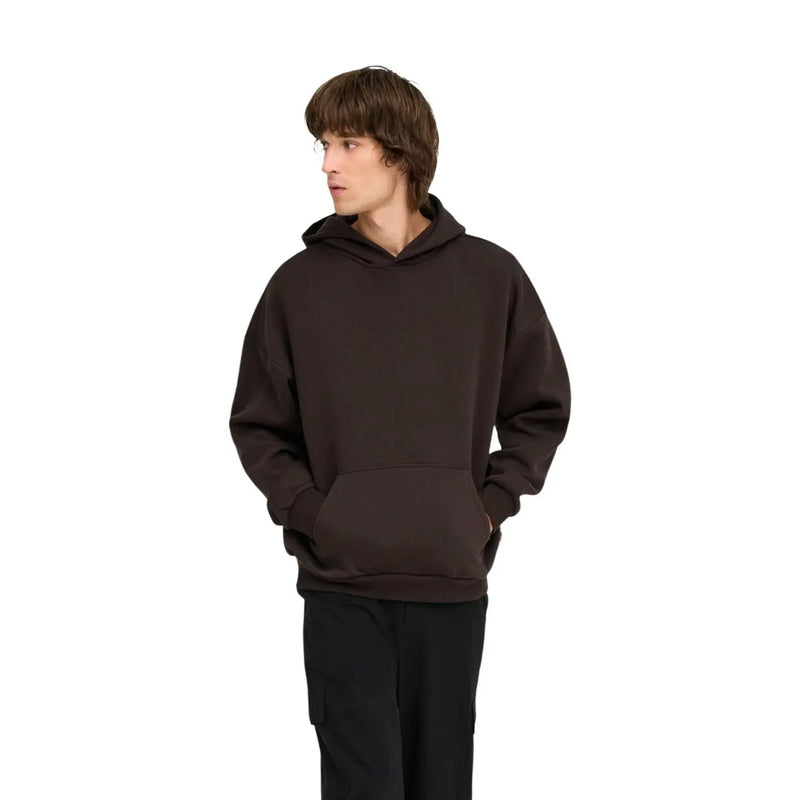 Only Sweat à capuche gris pour homme, en mélange de coton, avec une coupe oversize marron foncé, une poche avant et une capuche à cordon de serrage.