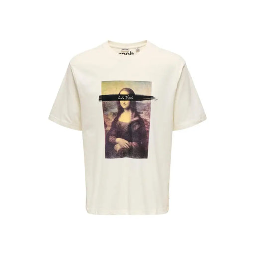 Coton couleur crème t-shirt par Only & Sons avec un imprimé de la Joconde et l'inscription « la vina » sur le devant