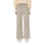 Only Pantalon large en velours côtelé beige pour femme, coupe décontractée et poches arrière classiques, vu de dos