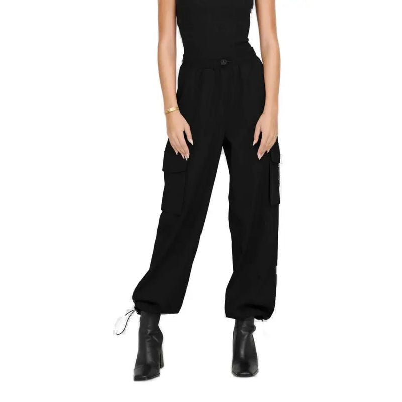 Only Women black cotton blend cargo trousers with side pockets