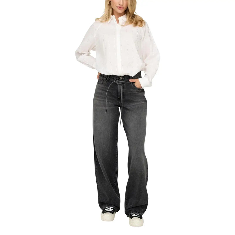 Only Jean noir droit en coton pour femme, coupe large en denim avec taille élastiquée à cordon, vue de face