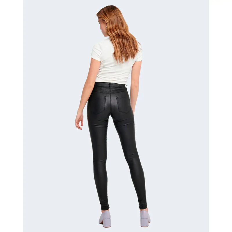 Jean skinny taille haute en similicuir noir pour femme, confectionné dans un mélange de viscose extensible.